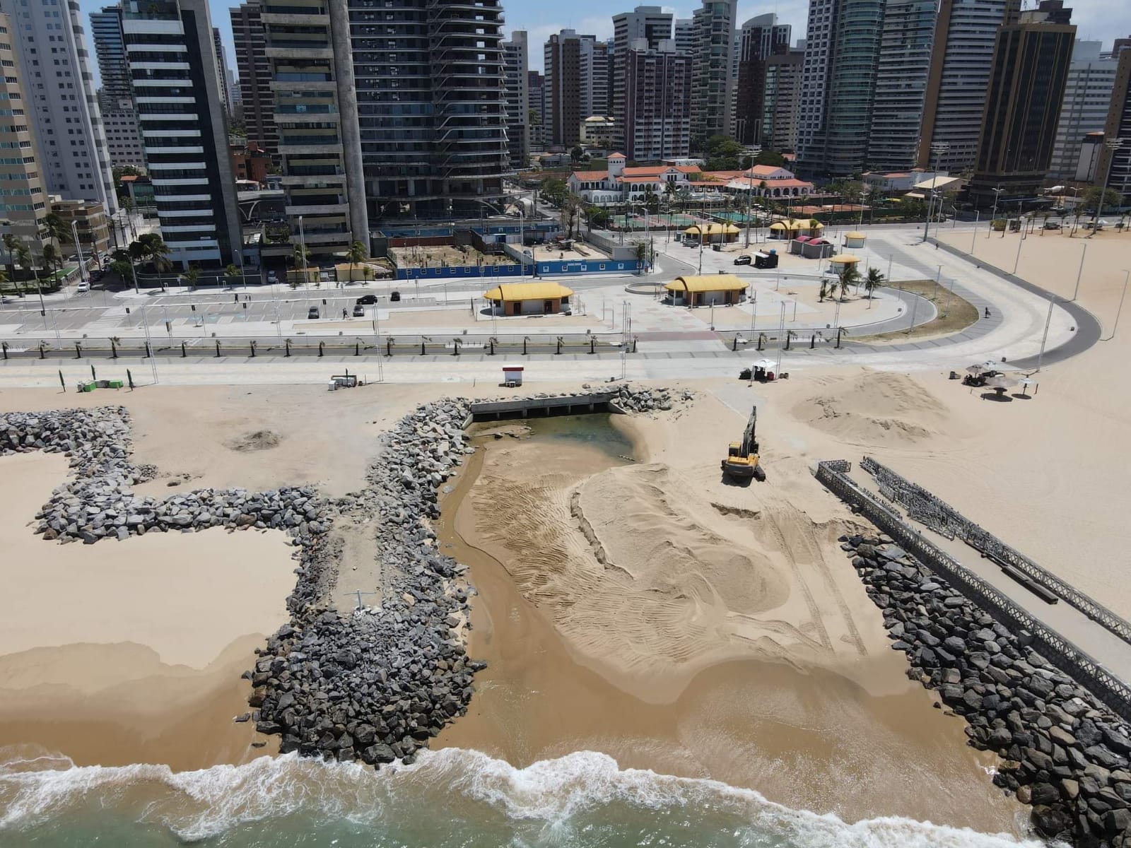 foto aérea da av. beira-mar